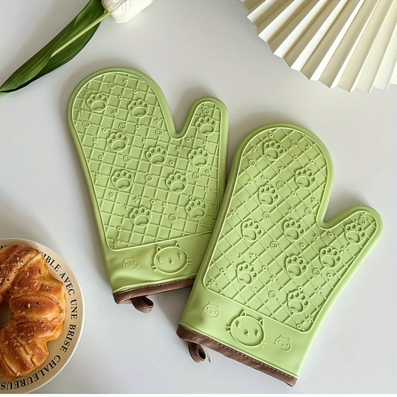 This 2pcs Set Is Specially Designed for Baking! These Silicone Gloves Are Heat-Resistant, Anti-Scald, And Non-Slip, Providing You with a Strong Sense of Safety. The Thick Material Is Durable And Machine Washable, Making Kitchen Tasks More Relaxed An